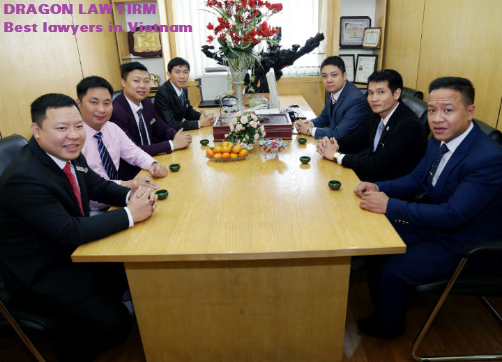“Handsome” lawyers of Dragon Law Firm in the meeting.
